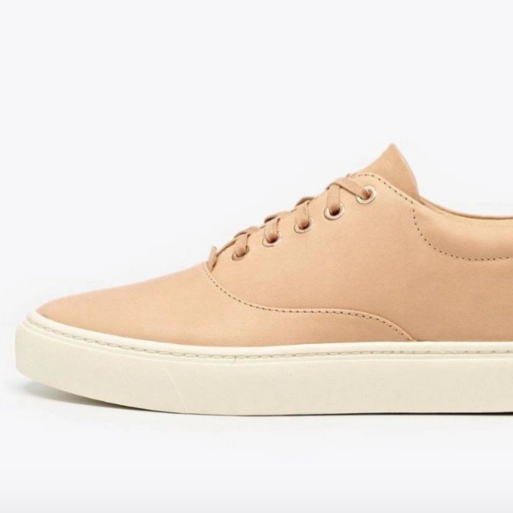 Brand New in box Nisolo Elayna Sneaker Sz. 9